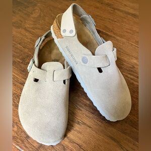 Birkenstock Tokio Clog | Suede Leather - Stone Coin